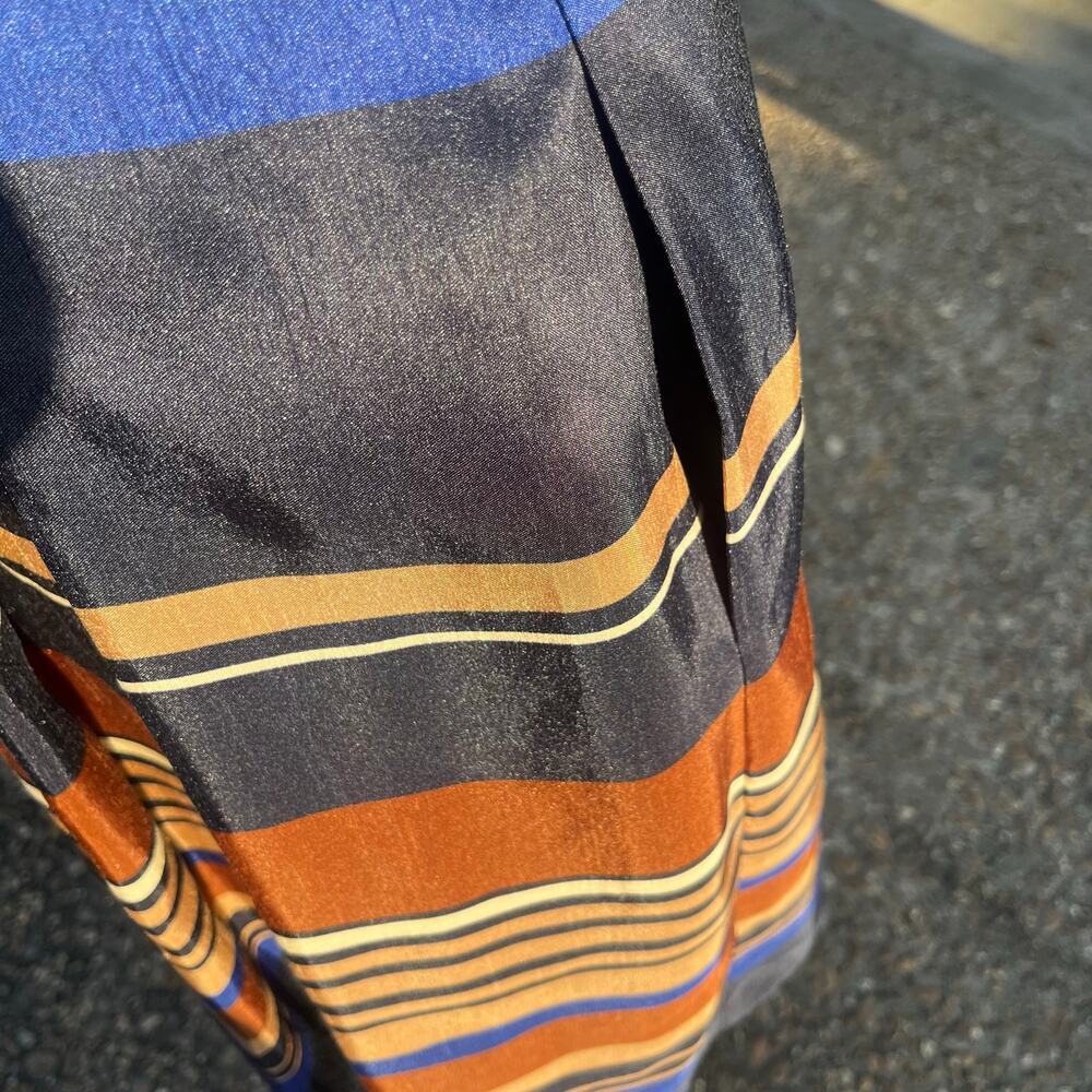 CB Established 1962 Dress Sleeveless Pleats Blue Gold V Neck Pockets Dress S10 - Picture 3 of 10